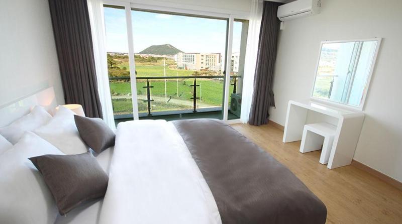 The Four Graces Resort Jeju Bagian luar foto
