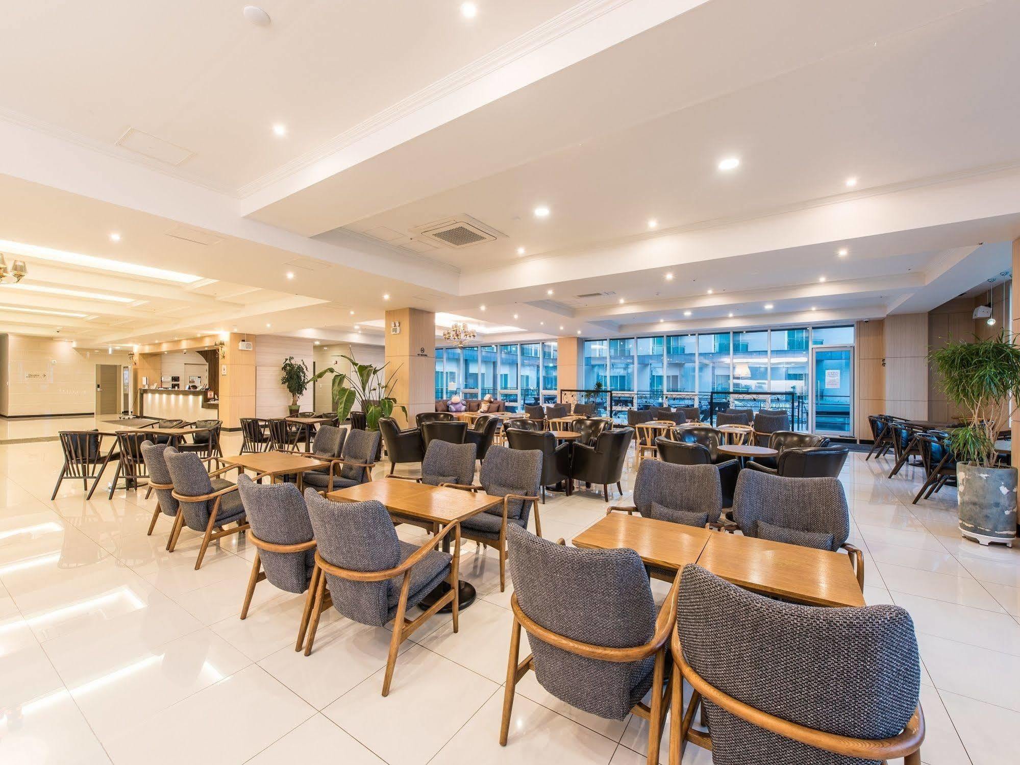 The Four Graces Resort Jeju Bagian luar foto