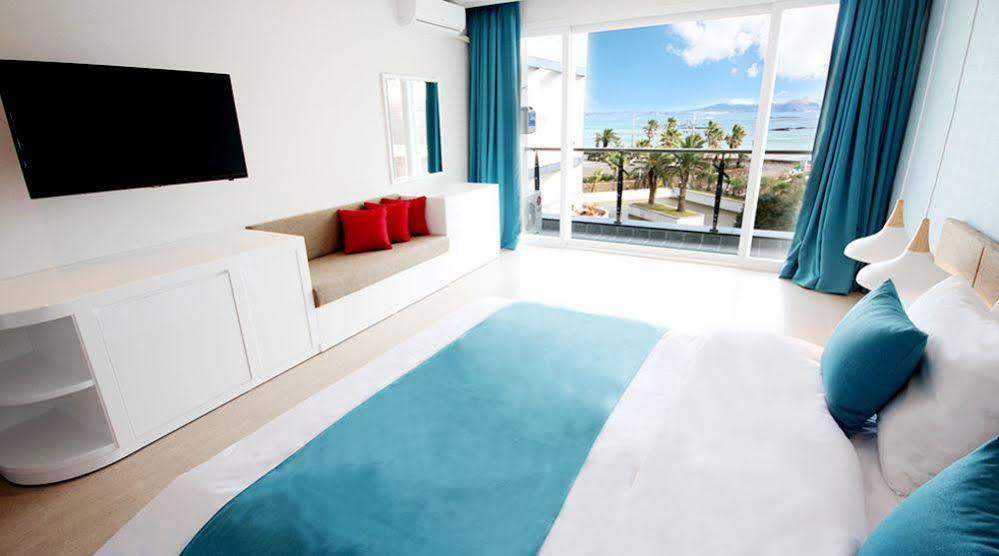 The Four Graces Resort Jeju Bagian luar foto