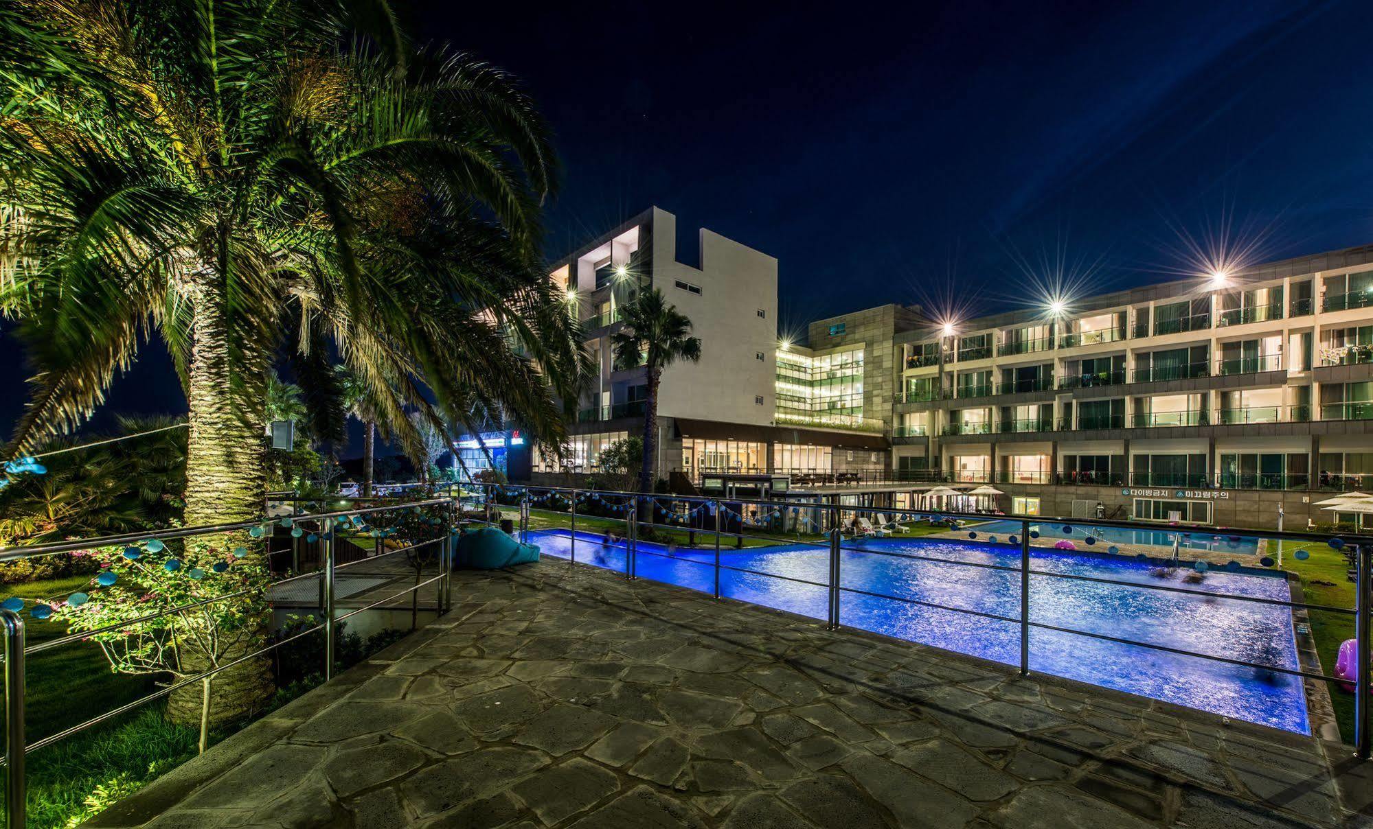 The Four Graces Resort Jeju Bagian luar foto